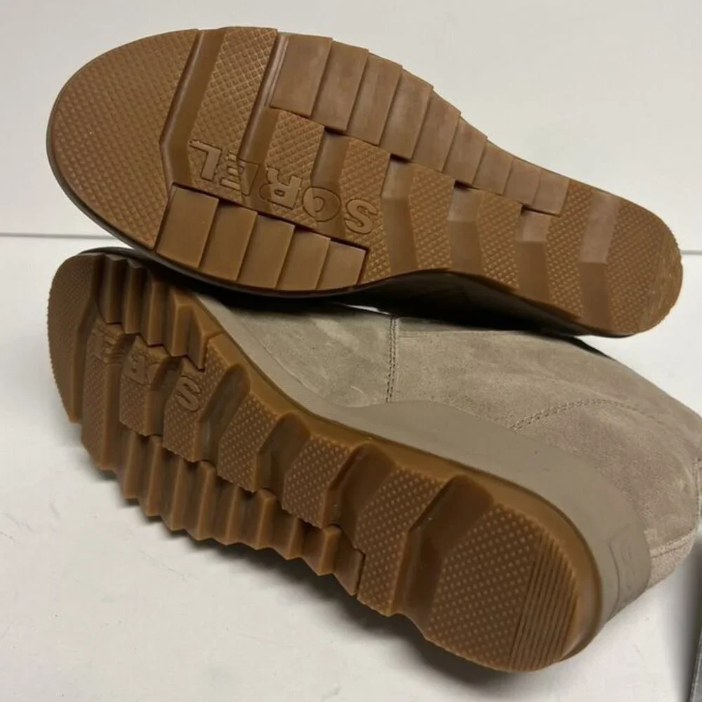 Sorel Women's Evie Pull On Waterproof Ankle Booties Taupe, Size 9 M